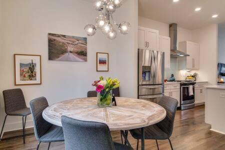 The Kora - Rooftop Luxury In Nashville'S Gulch Extérieur photo